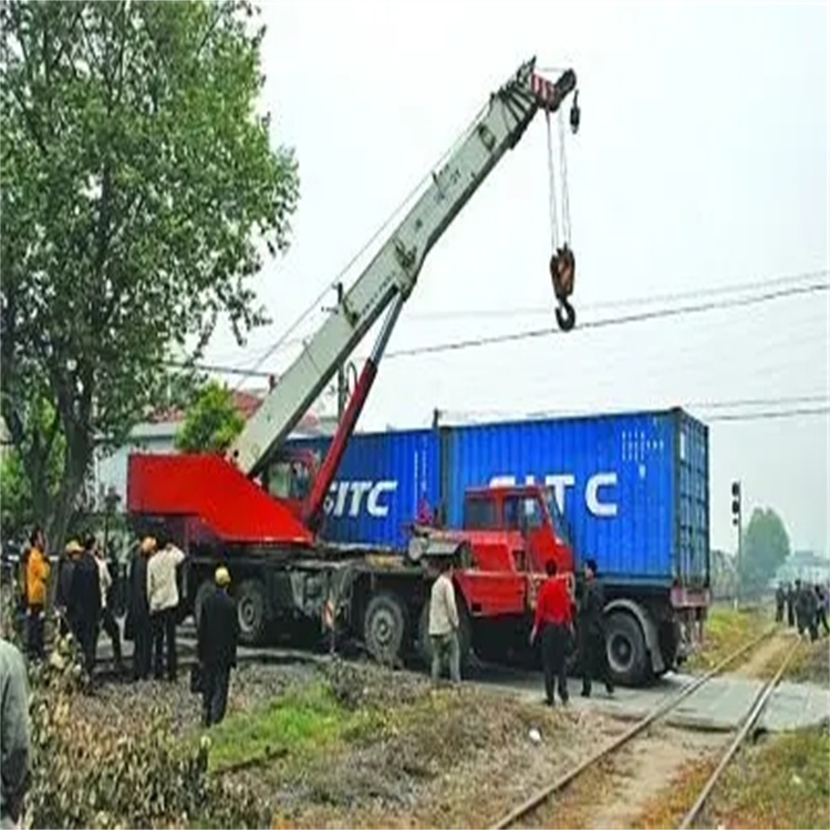 和平镇如何快速找到附近的吊车救援公司